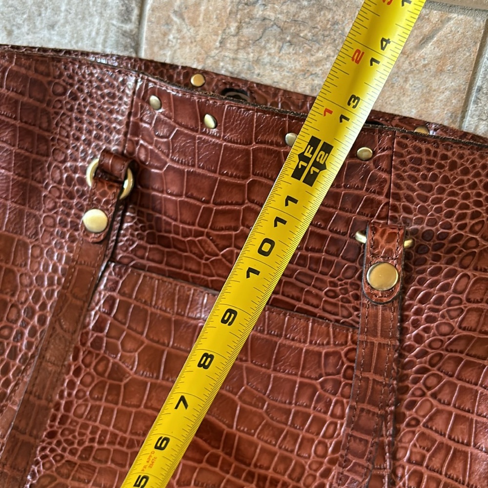NWOT Patricia Nash large soft leather tote - Picture 8 of 8